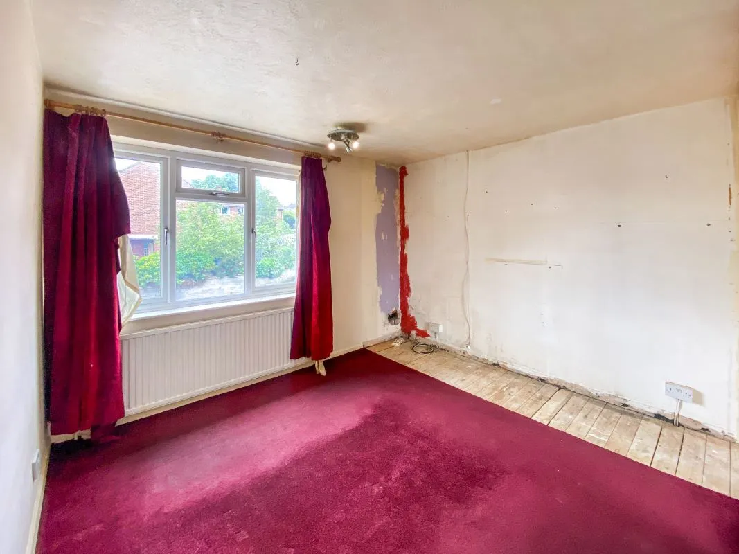 41 Hill Lawn, Bristol, Avon, BS4 4PH