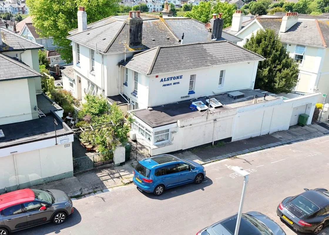 Alstone Hotel, 22 Bridge Road, Torquay, Torbay, TQ2 5BA