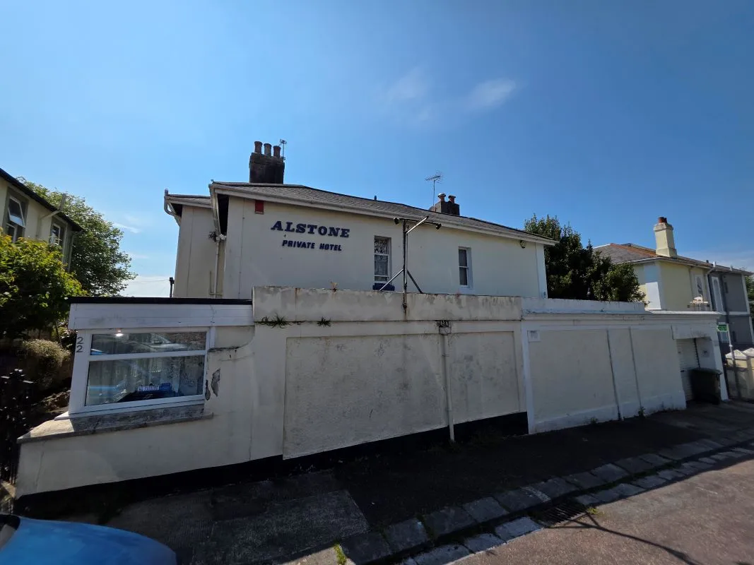 Alstone Hotel, 22 Bridge Road, Torquay, Torbay, TQ2 5BA