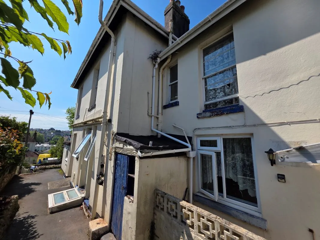 Alstone Hotel, 22 Bridge Road, Torquay, Torbay, TQ2 5BA