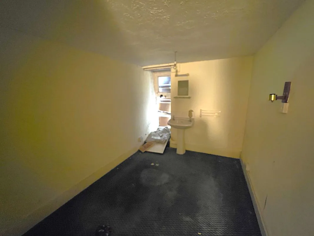 Alstone Hotel, 22 Bridge Road, Torquay, Torbay, TQ2 5BA