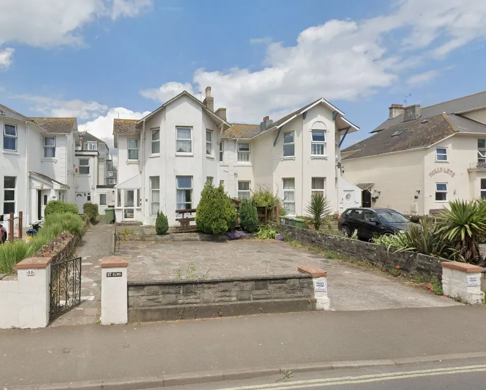 Top Floor Flat St Elmo, 35a Sands Road, Paignton, Torbay, TQ4 6EG