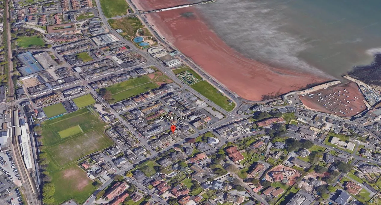 Top Floor Flat St Elmo, 35a Sands Road, Paignton, Torbay, TQ4 6EG