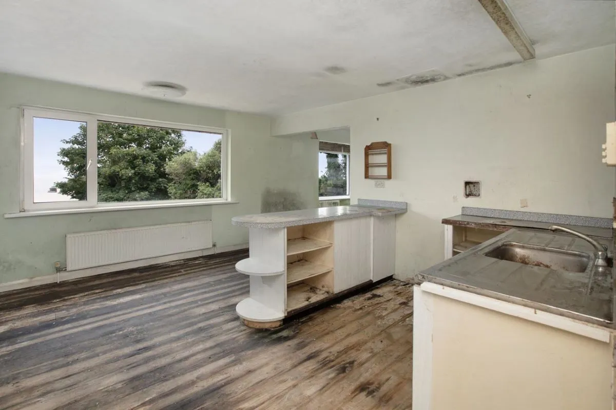Melrose, Torquay Road, Shaldon, Teignmouth, Devon, TQ14 0BQ