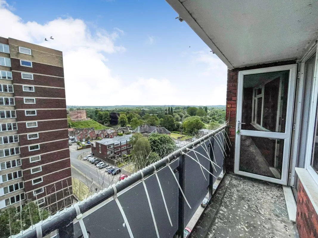 Flat 44 Peel House, Balfour, Tamworth, Staffordshire, B79 7BQ