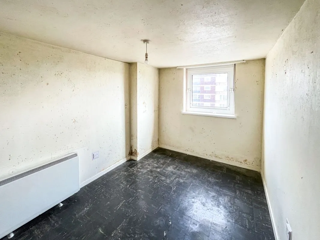 Flat 44 Peel House, Balfour, Tamworth, Staffordshire, B79 7BQ