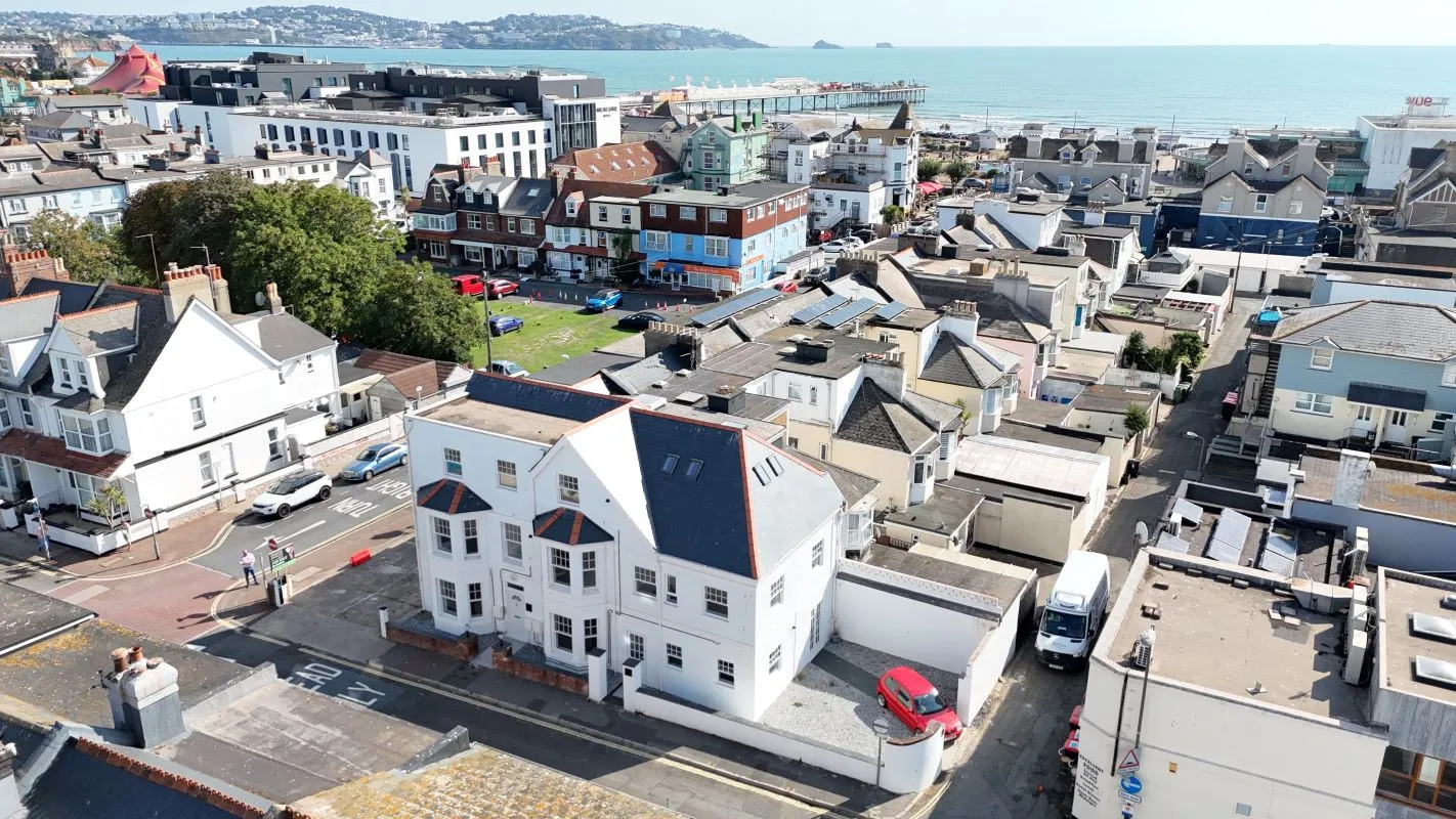Sebastus House, 2 Garfield Road, Paignton, Devon, TQ4 6AU