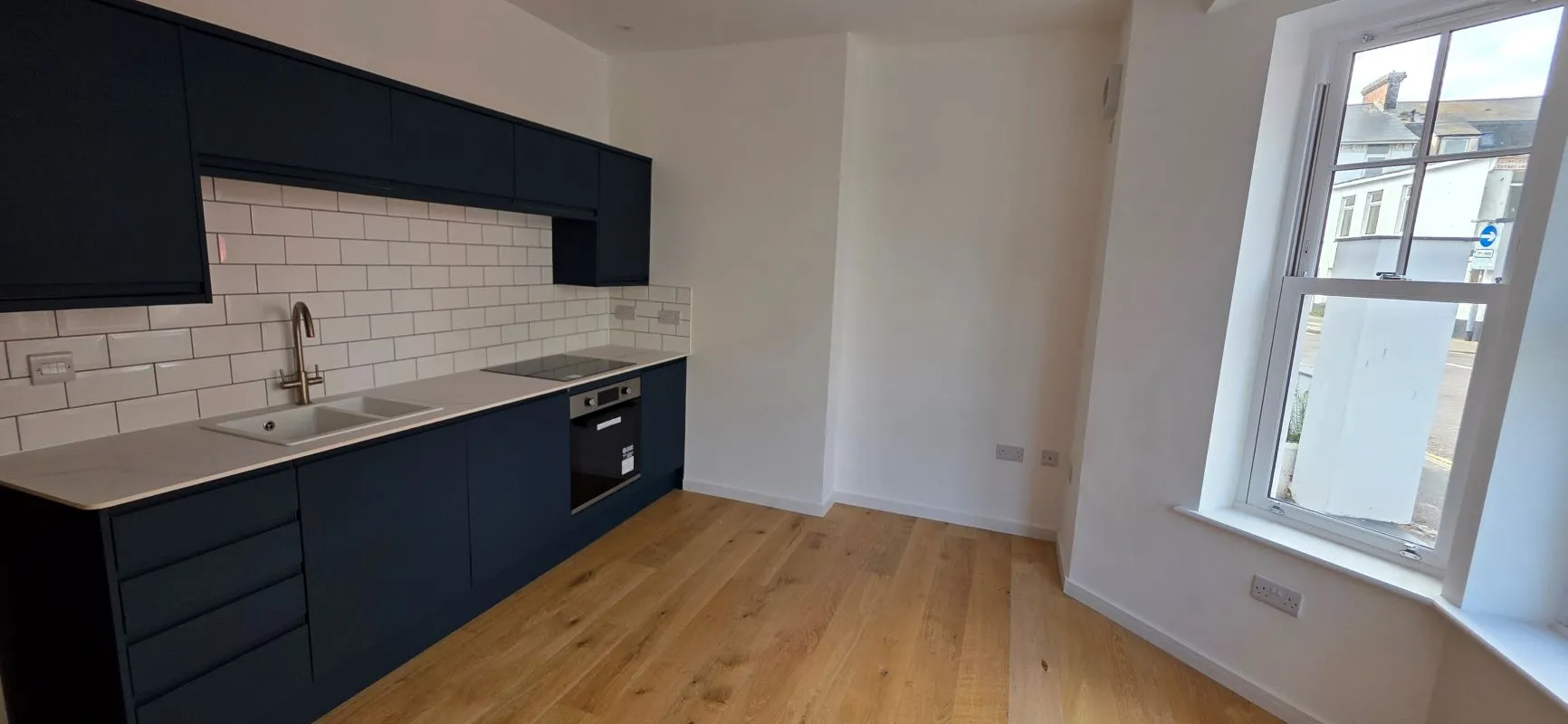 Sebastus House, 2 Garfield Road, Paignton, Devon, TQ4 6AU