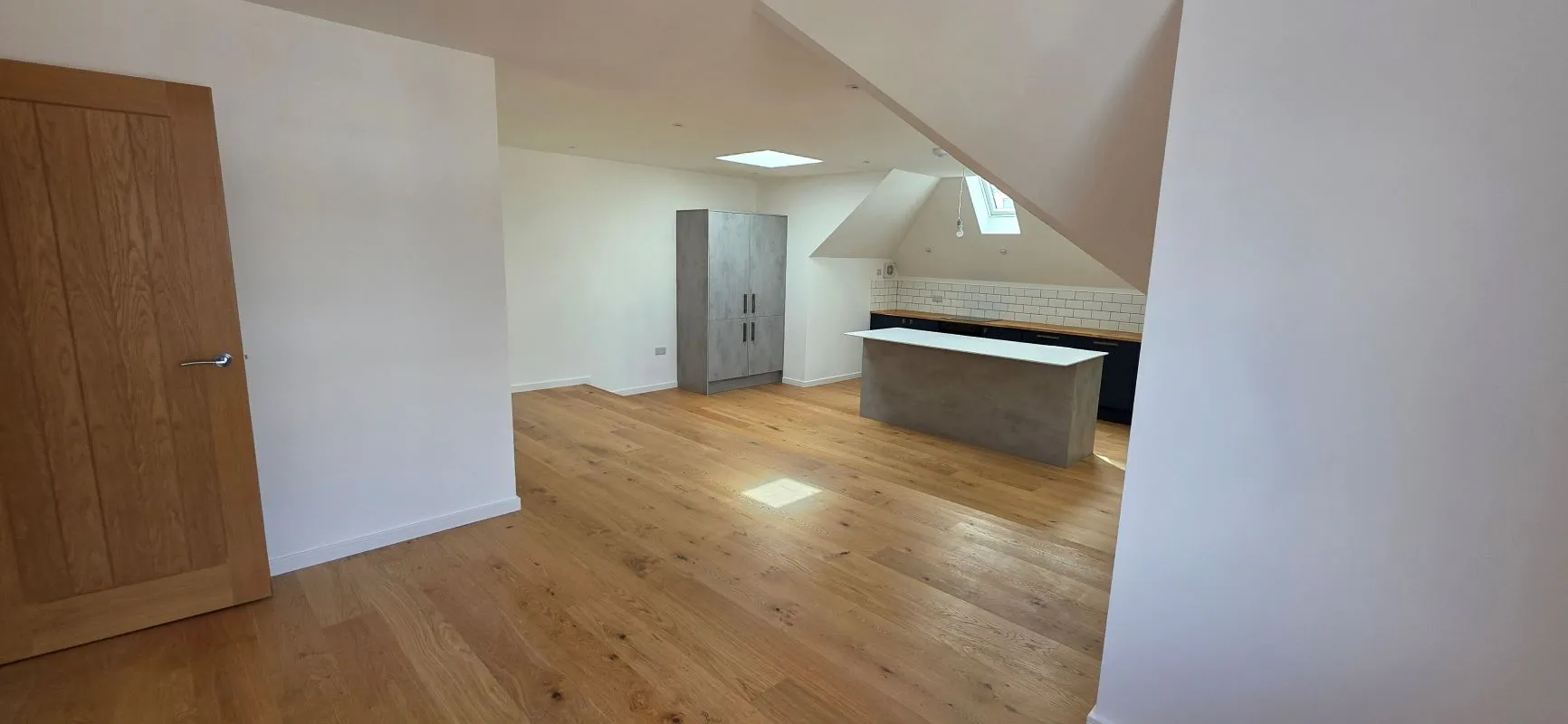 Sebastus House, 2 Garfield Road, Paignton, Devon, TQ4 6AU