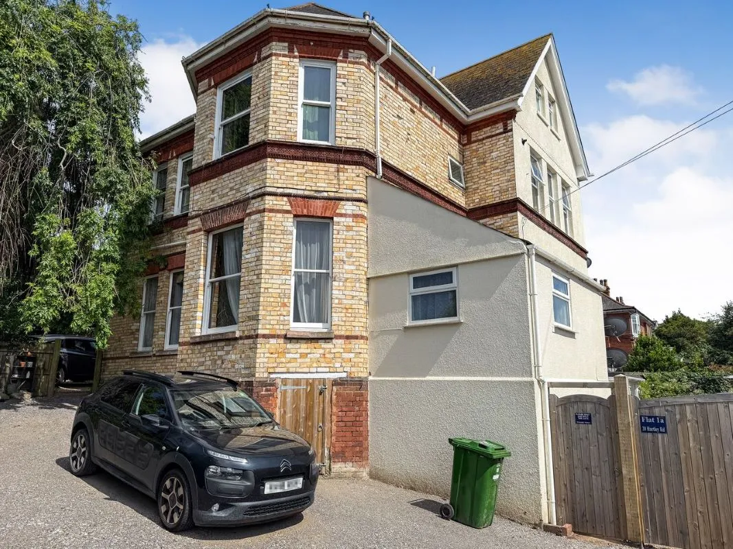 Flat 1, 20 Hartley Road, Exmouth, Devon, EX8 2SG