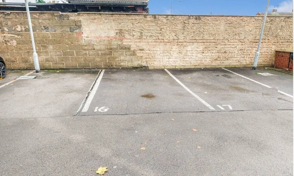 Apartment 16 Springfield Court, Amersall Road, Doncaster, South Yorkshire, DN5 9LN