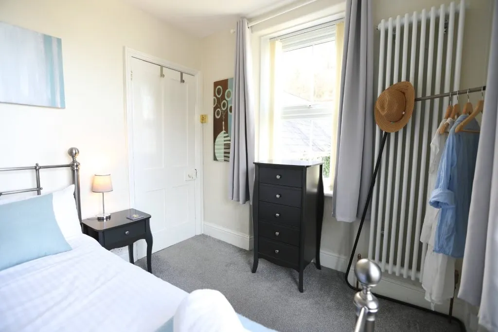 3 bed Cottage