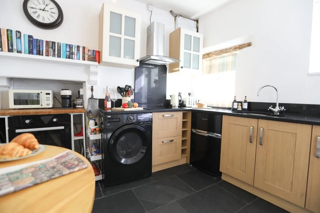 3 bed Cottage