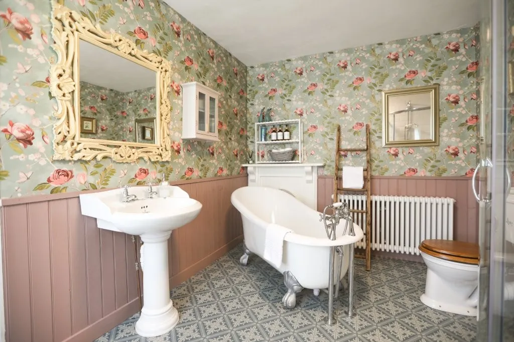 3 bed Cottage
