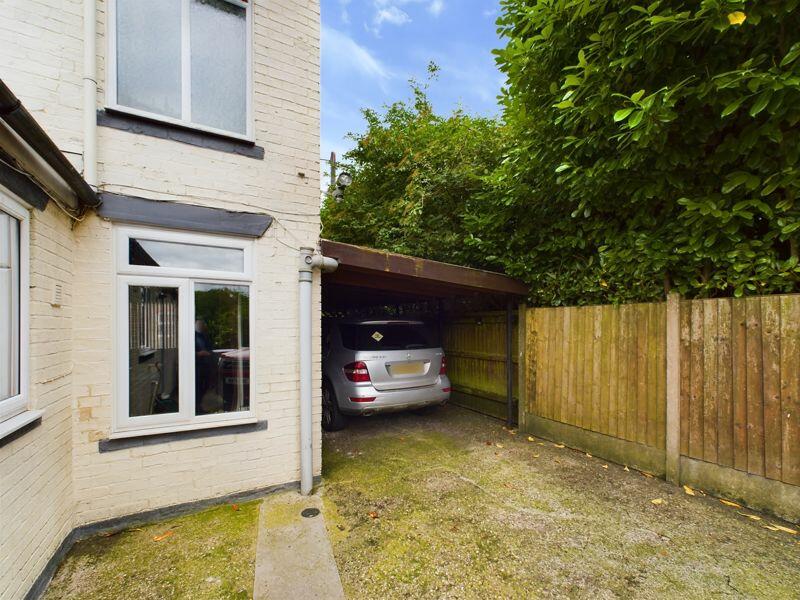 3 bed Semi-Detached