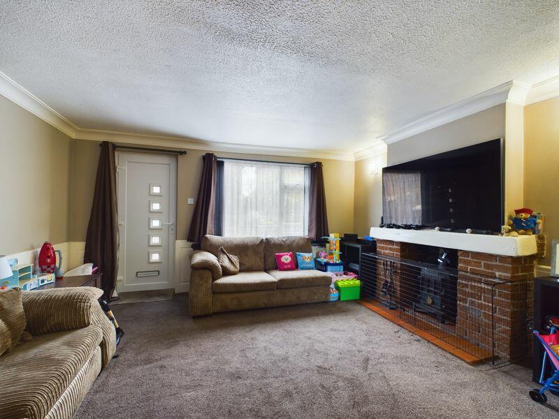 3 bed Semi-Detached