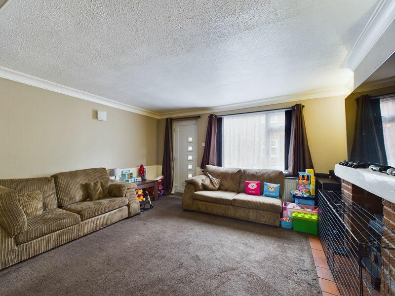 3 bed Semi-Detached