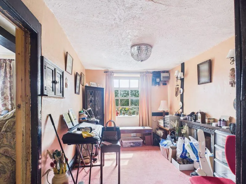 3 bed Cottage