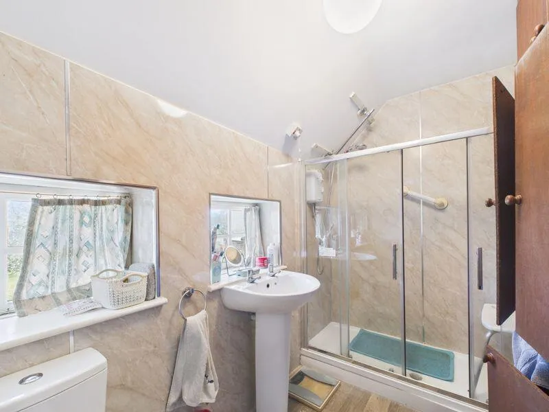 3 bed Cottage