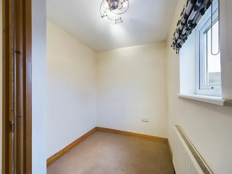 3 bed Semi-Detached