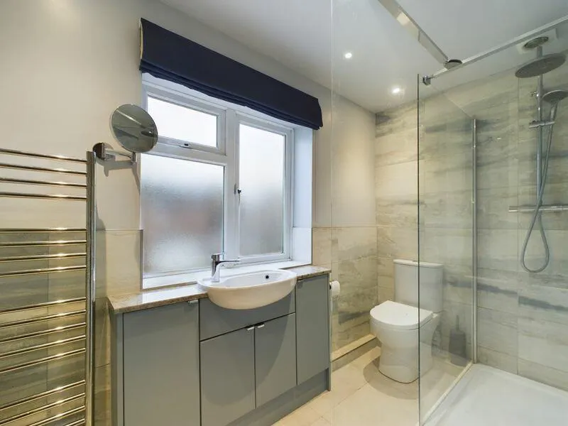 3 bed Semi-Detached