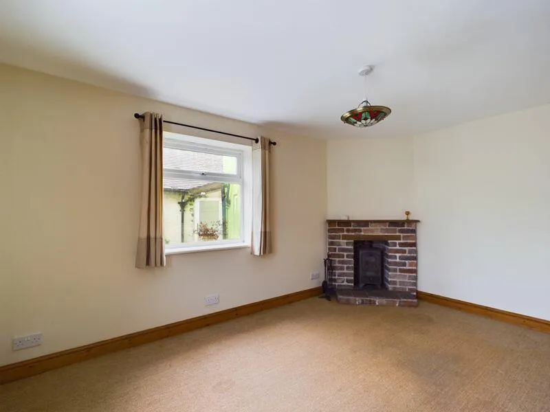 3 bed Semi-Detached