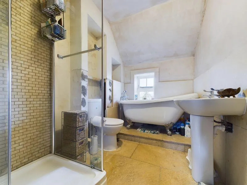 3 bed Character Property