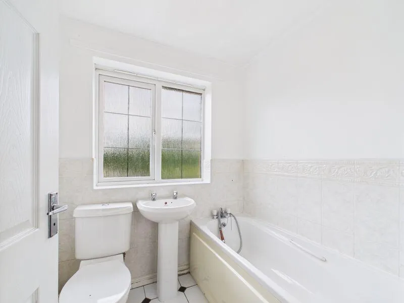 3 bed Terraced