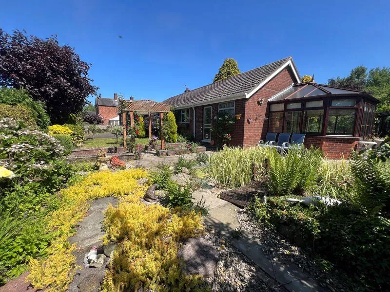 3 bed Detached