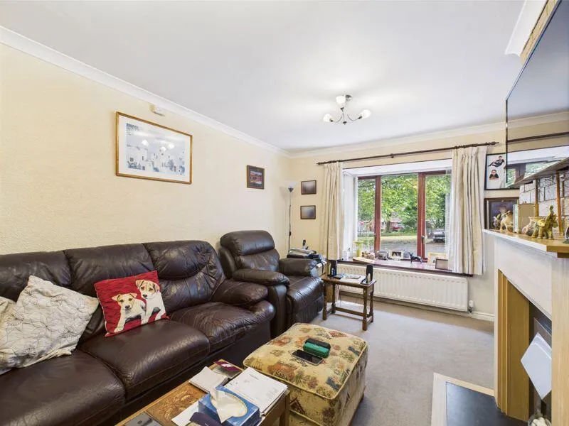 2 bed Detached Bungalow