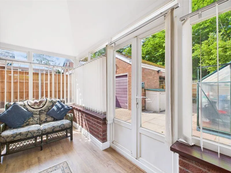 2 bed Detached Bungalow