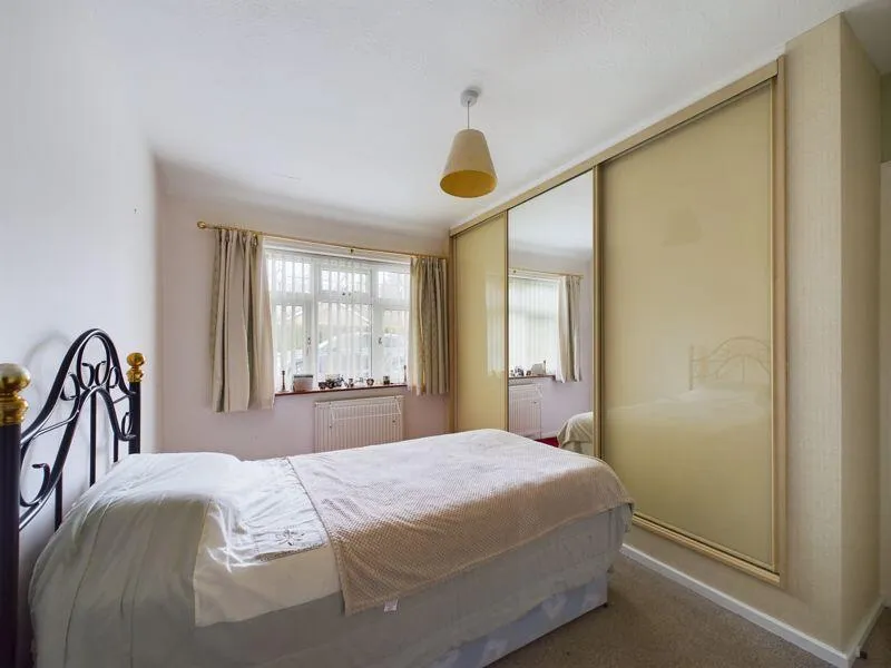 2 bed Detached Bungalow
