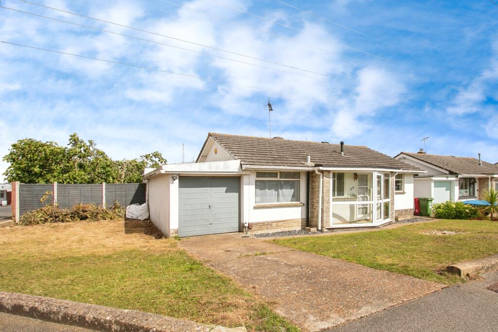 2 bed Detached Bungalow