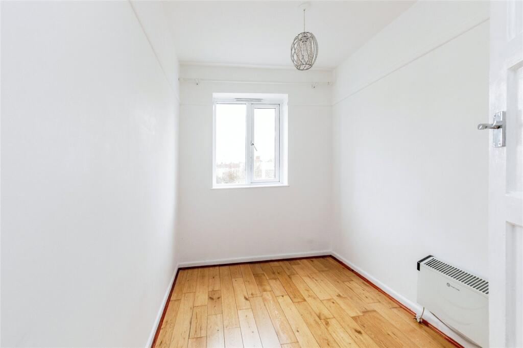 2 bed Mixed Use