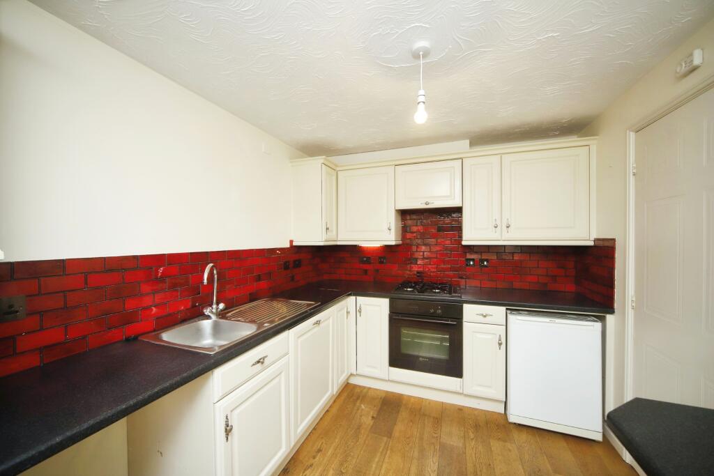 3 bed Semi-Detached
