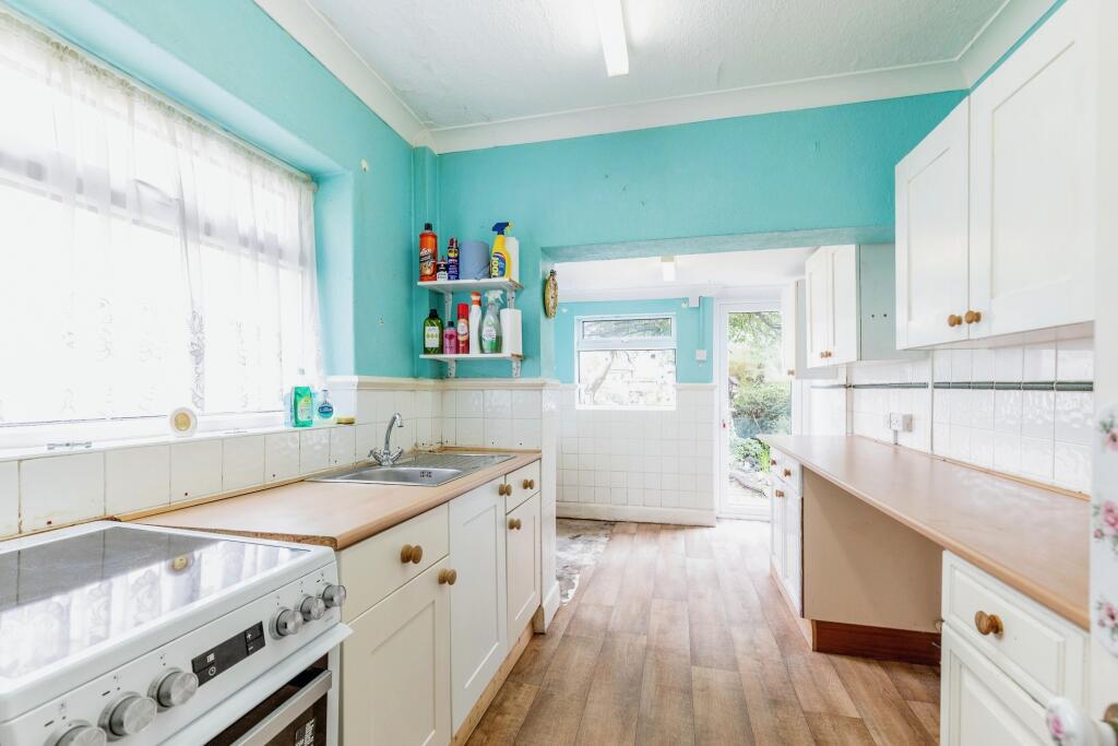 3 bed Semi-Detached