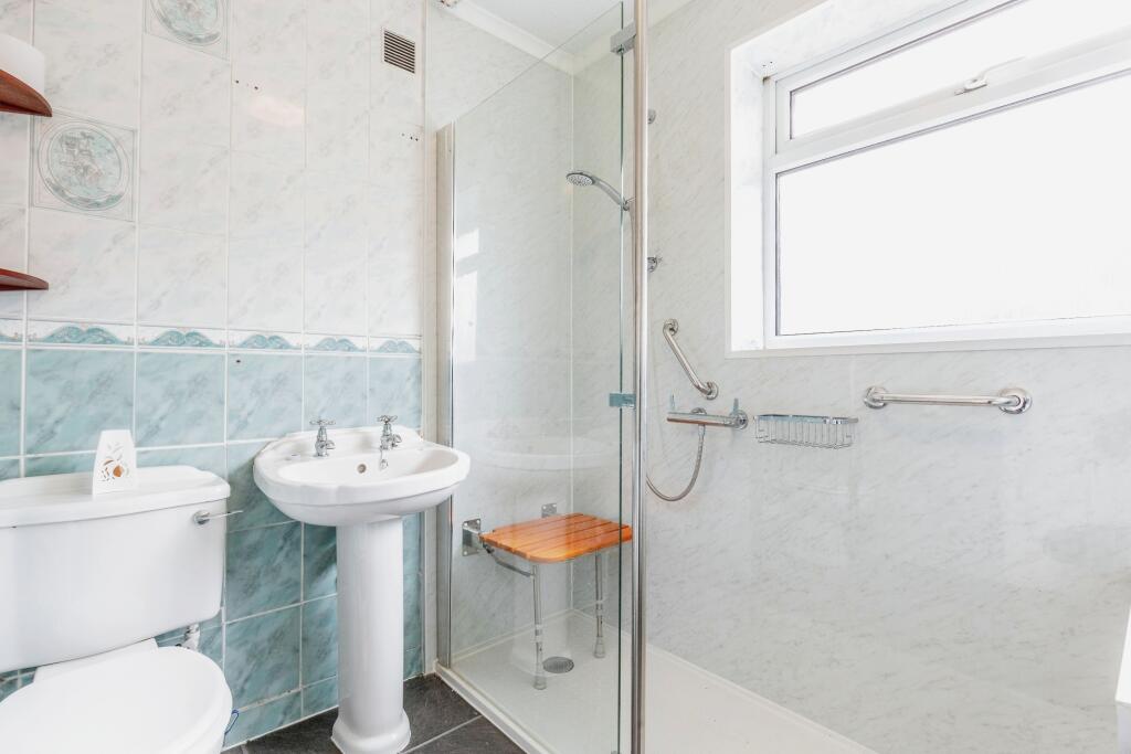 3 bed Semi-Detached