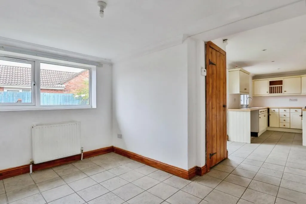 3 bed Semi-Detached