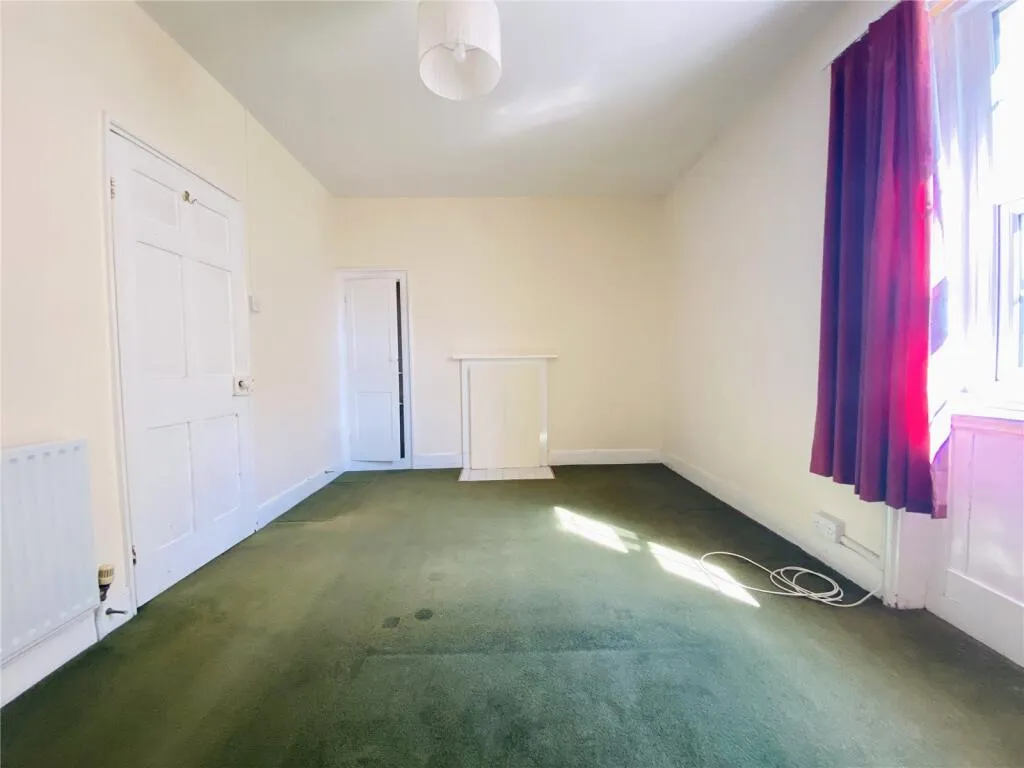 2 bed Apartment