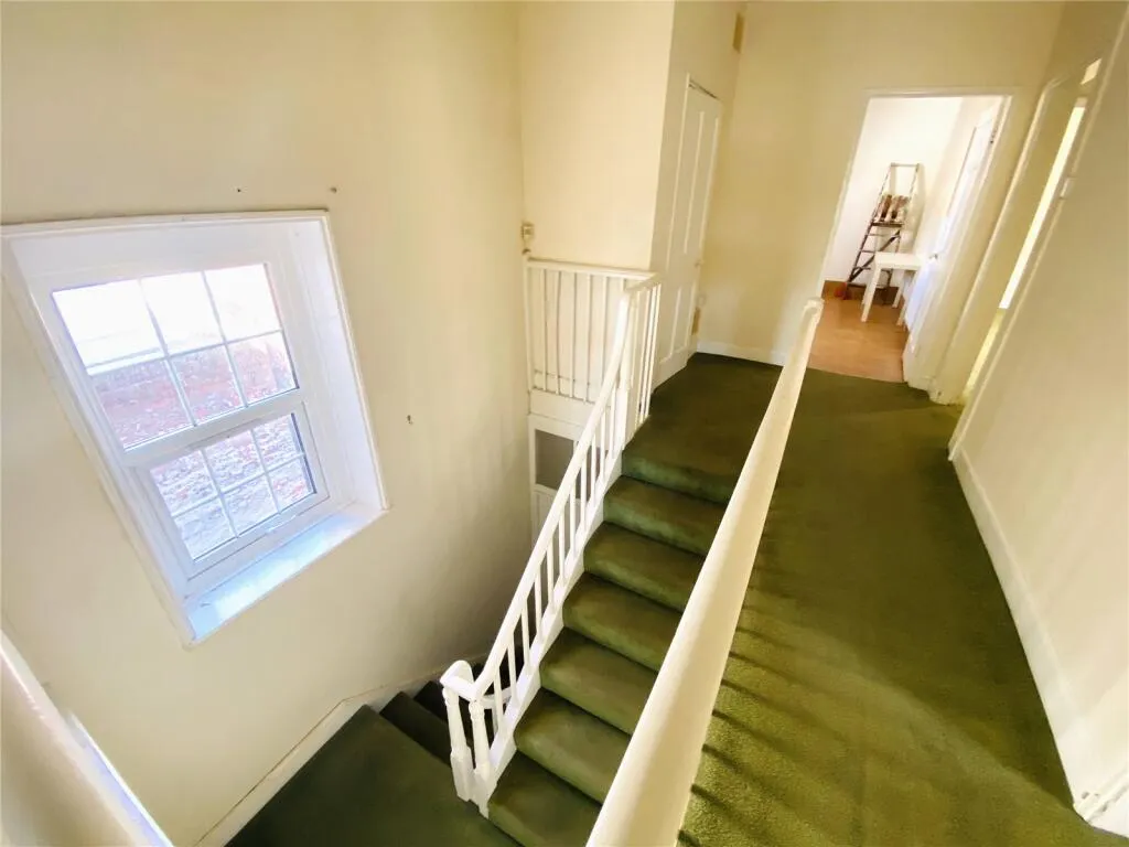 2 bed Apartment