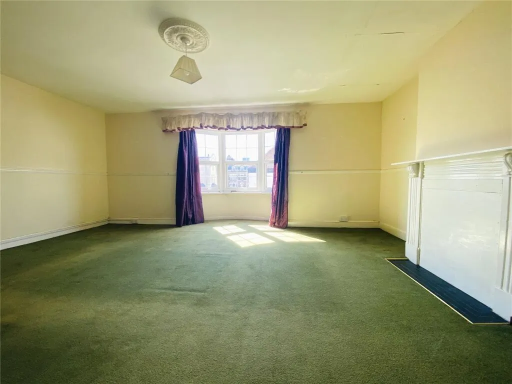 2 bed Apartment