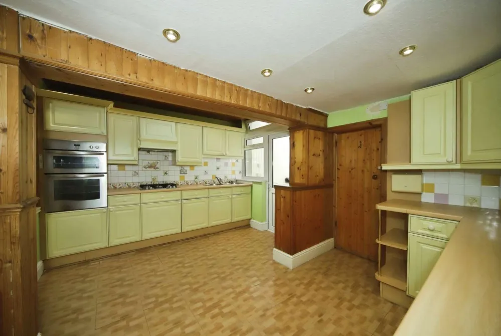 2 bed Terraced