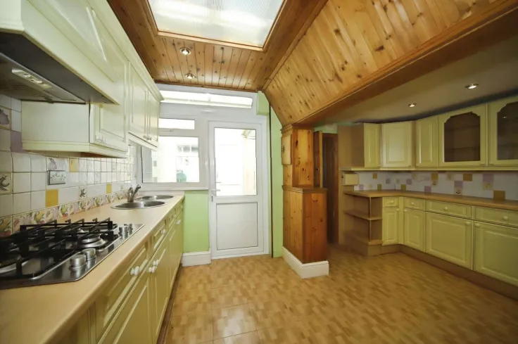 2 bed Terraced
