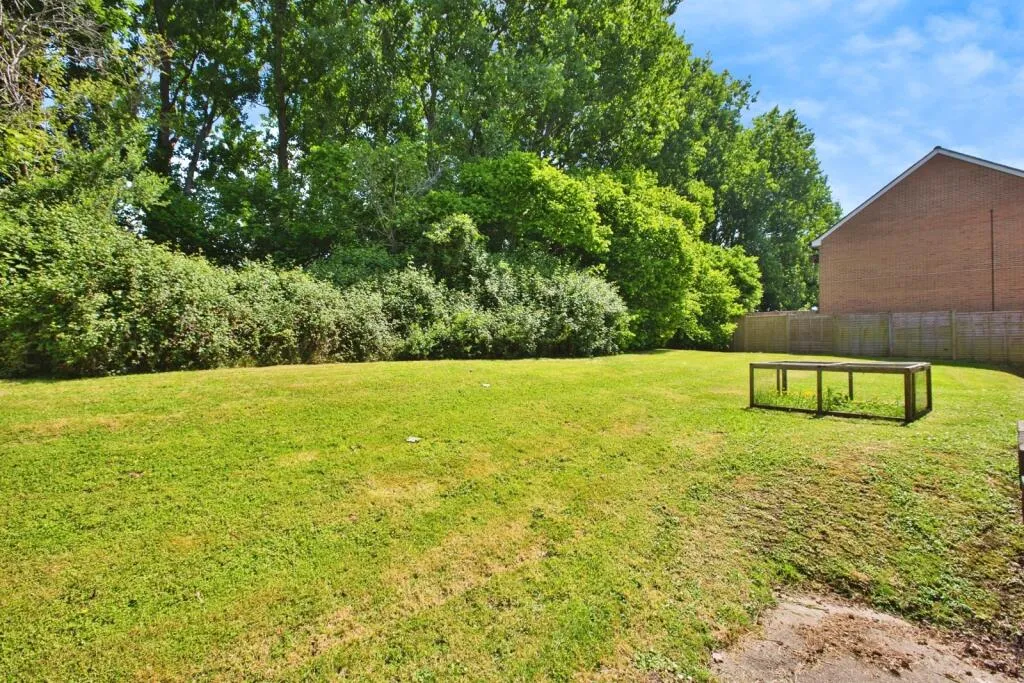 2 bed Apartment