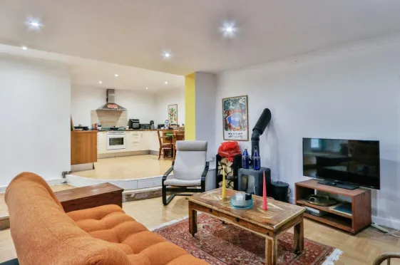 2 bed Detached