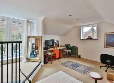 2 bed Detached