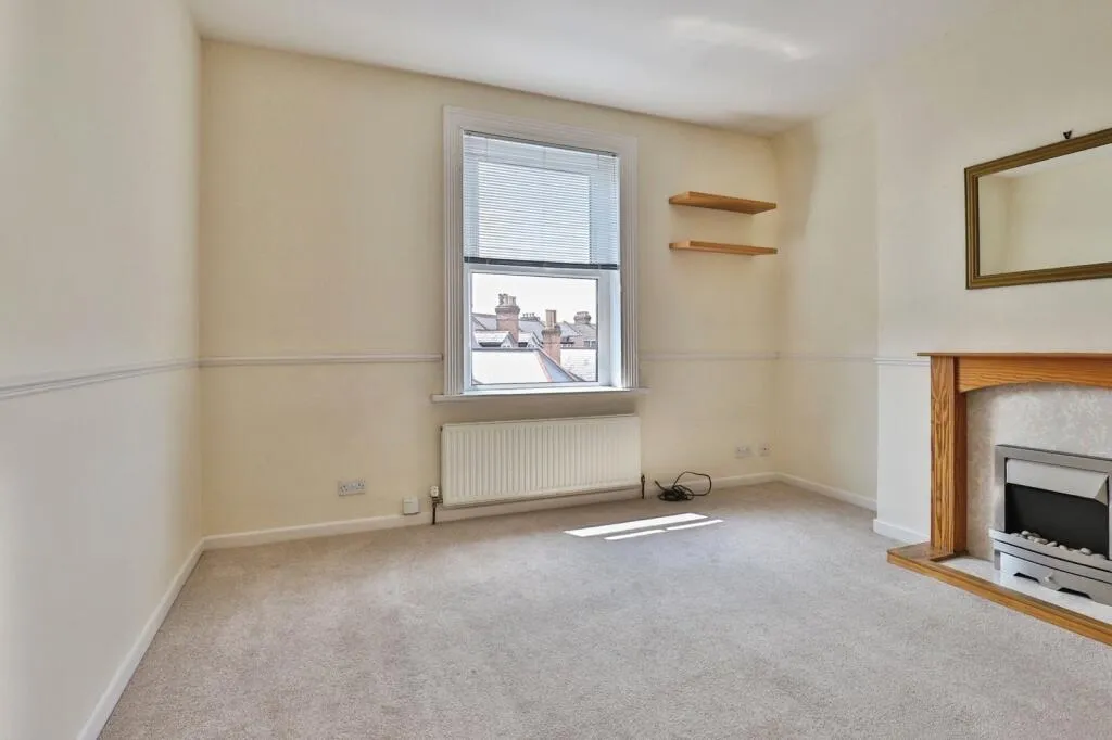 2 bed Apartment