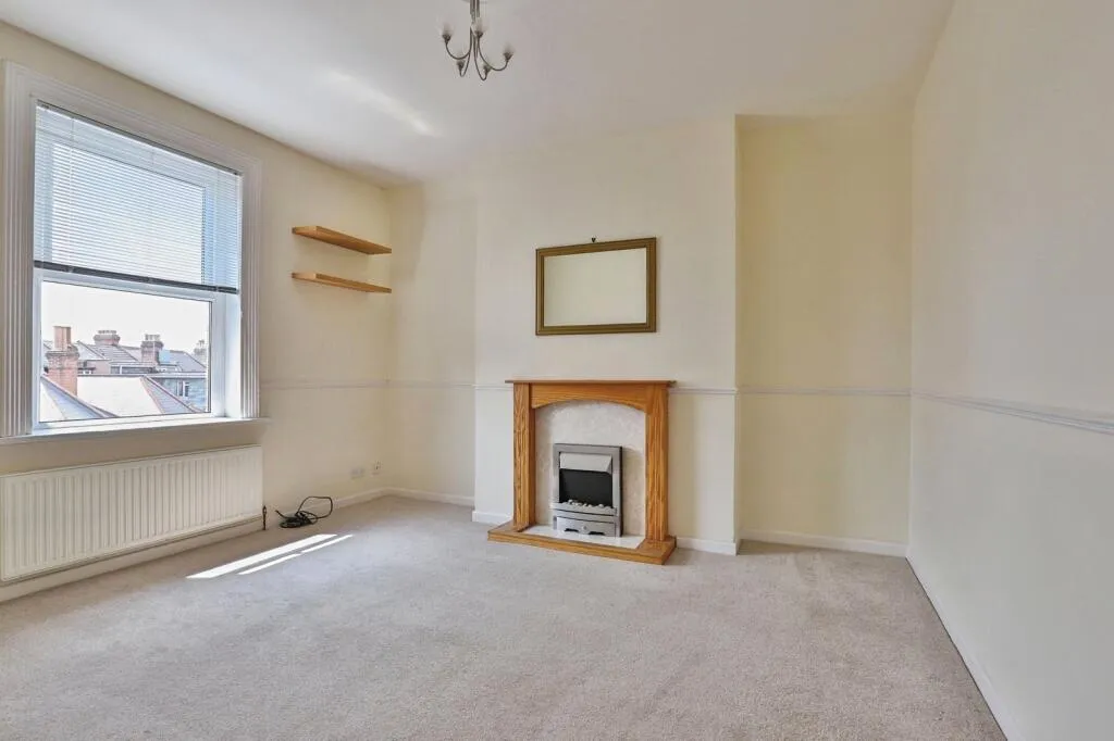 2 bed Apartment