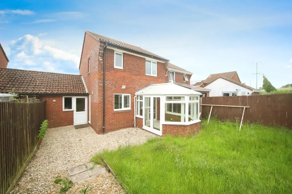 3 bed Detached
