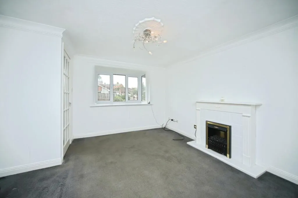 3 bed Detached